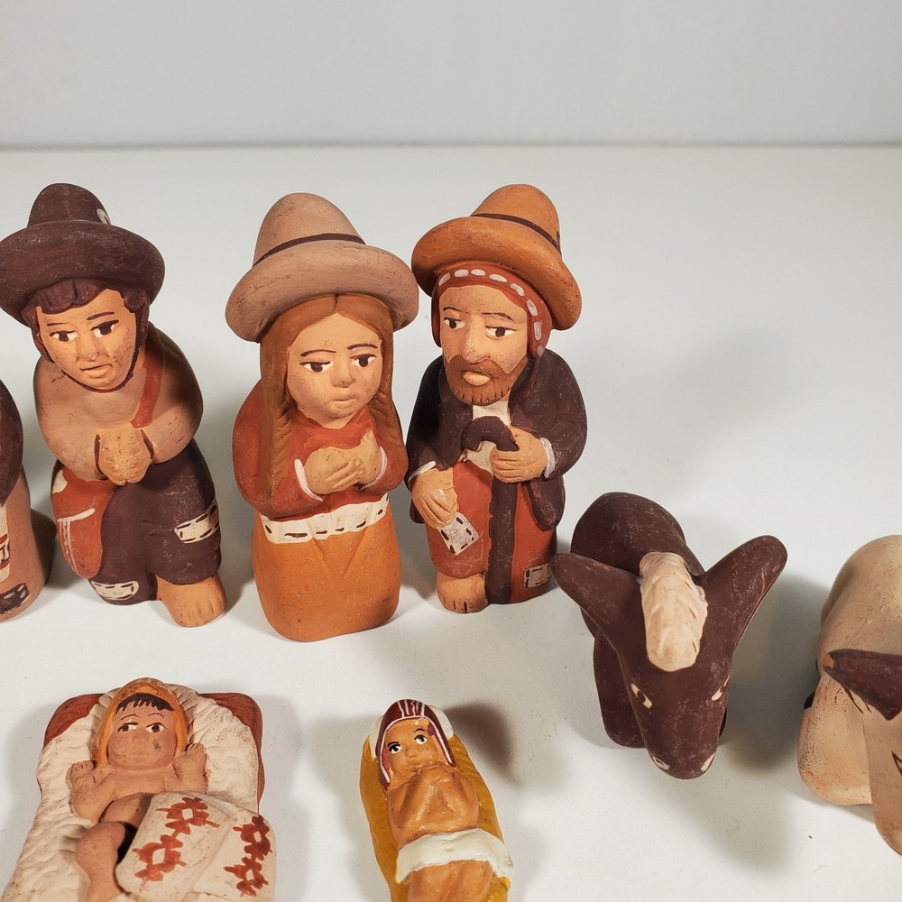 Peruvian Nativity 3" Figurines Hand Painted Clay Pottery Mini Folk Art Andean - Picture 3 of 10